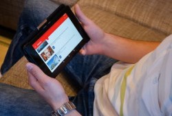 闪游加速器最新版下载安装与免费试用指南：告别游戏卡顿延迟烦恼