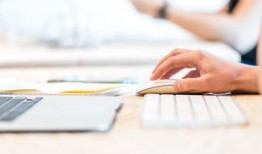 快连官网在线下载速度慢？5个技巧让下载飞起来，安全又省心